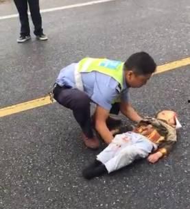 爆料乡村小孩被打视频,孩子被打视频引发社会关注